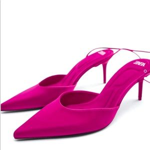 New with tags Zara fuschia shoes